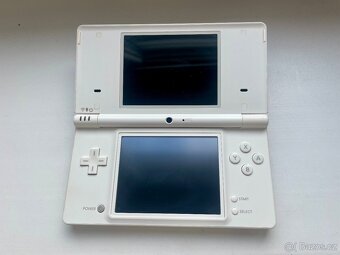 Nintendo DSi s kompletním balením - 8