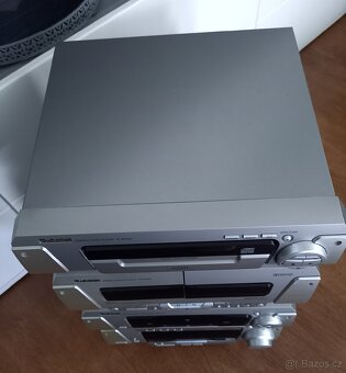 Stereo věž Technical model No. SL- EH550 - 8