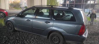 Ford Focus 1.6 74 Kw - 8
