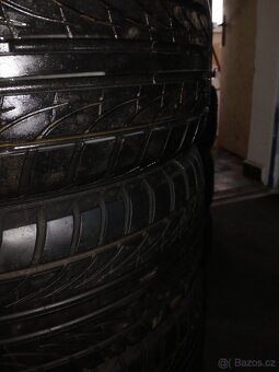 SADA LETNÍCH KOL R15 RIAL 5X100 - 8