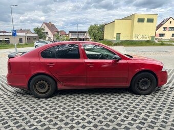 Škoda octavia 2 rs 2tfsi - 8