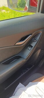Hyundai IX20 1.4 - 8