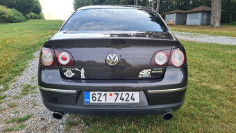 vyměním za moto VW passat B6 3.2 fsi - 8