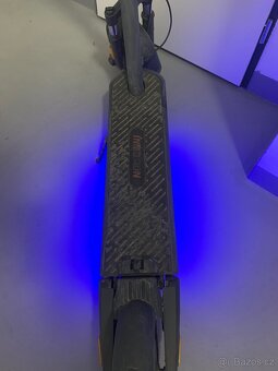 Elektrická koloběžka Inmotion S1 - 8
