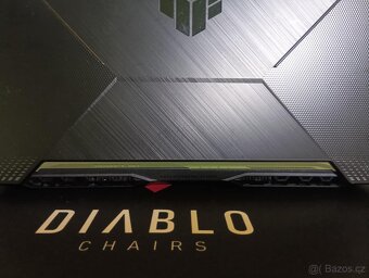 ASUS TUF Gaming A15 – výkonný herní notebook, skoro rok star - 8