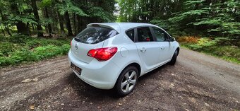 Opel Astra 1.4 i rok 2012 naj 120 FLEX-FIX - 8