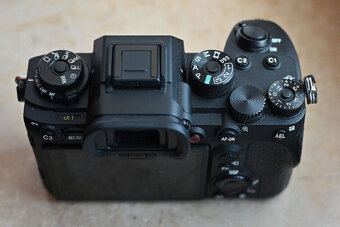 Sony Alpha 1 (ILCE-1) 8K video 50MP - 8