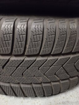 BMW X5 G05 X6 Styling 748 20 zimní 275 45 DOT 22 7,5mm - 8