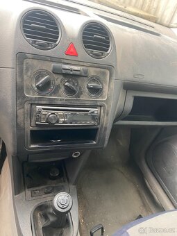 VW Caddy III 1.6 MPI 75kw BGU náhradní díly - 8