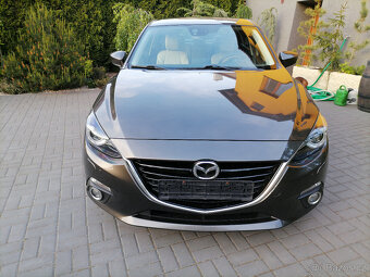 Mazda 3 2.0i88kwSkyactivRevolutionSPORTnaviBoseHeadUP - 8