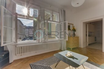 Pronájem velkého bytu 2+1, 76m² - Praha 1 - Staré Město - Že - 8