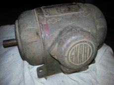 Motory - 8