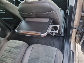 Touran 1,6 TDI 85kw highland - 8