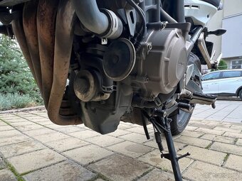 Honda CB 650F - 8