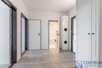 Podnájem nově zrekonstruovaného bytu 4+1, 85 m  Hekrova, Pra - 8