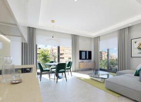 ALICANTE, GUARDAMAR DEL SEGURA, ŠPANĚLSKO - 8