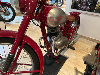 Jawa 250 " pérák " Fr. Janeček + 2 x ČZ 150 C - 8