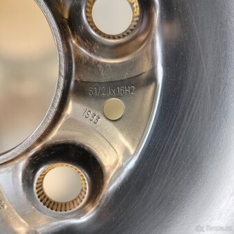 Disky na BMW 1 5x120 ET33 6,5Jx16" 72,6 - sada 4 ks - 8
