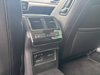 ŠKODA SUPERB III COMBI 2.0TDI 110KW DSG Premium Edition - 8