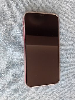 iPhone 11 256GB Červená - 8