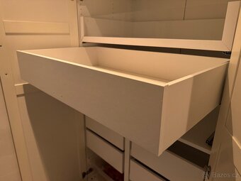 IKEA PAX v krémově bílé barvě s šuplíky - 8