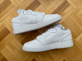 Tenisky Nike air Jordan 1 vel.36 - 8