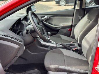 FORD FOCUS 1.6TDCi 2011ROK MANUAL - 8