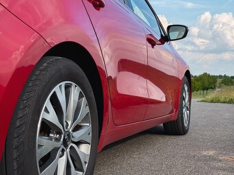 Kia Ceed 1.6 benzín - 135000km, 2018, Záruka do 2025 - 8