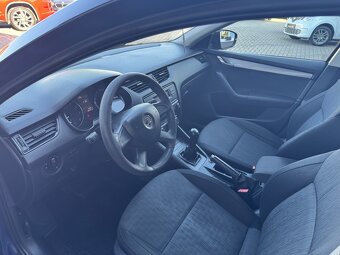 Škoda Octavia Active Klimatizace - 8