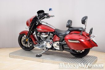 Yamaha XV 1900 A Midnight Star Stratoliner Deluxe 2014 - 8