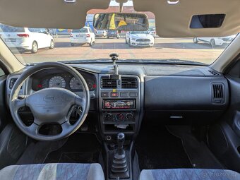Nissan Almera - 8