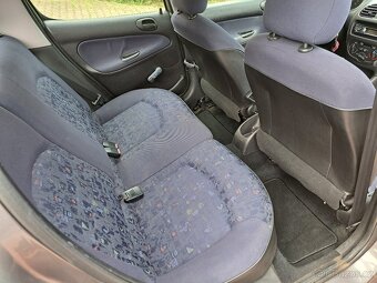 Peugeot 206 1.4 55kw r.v 2000 - 8