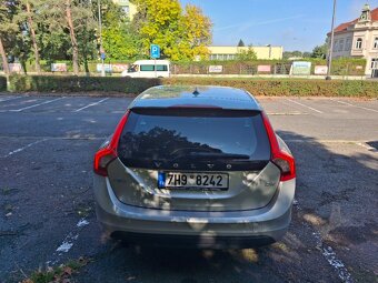 VOLVO V60 D3 - 5-válec 120kw - 8