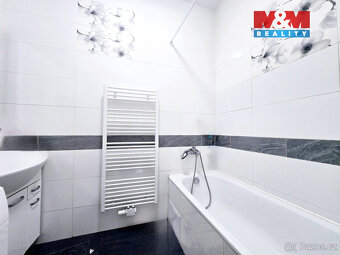 Prodej bytu 3+kk, 83 m², Praha, ul. Dukelských hrdinů - 8