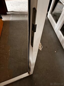 DVOJE VCHODOVÉ PVC DVEŘE GEALAN 104x263-207cm-PLZEŇ - 8