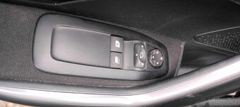 Peugeot 2008, 1.6Hdi, 73kw, BHY, BH02, barva EVL - 8