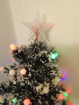 Umělý vánoční stromek s osvětlením - 8