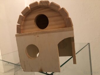 Akvarium vhodné jako terarium - 8