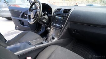 Toyota Avensis 2.0 D-4D Kombi 2009 - 8
