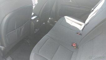 Prodám Ssangyong Korando 1.5i GDi 120kw ČR 1majitel - 8