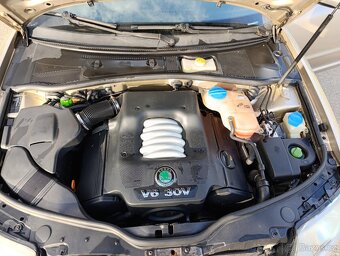 Škoda Superb I. 2.8 V6 - 8