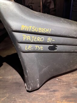 Mitsubishi Pajero 91 zadní náhradník - 8