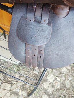 Kontaktní skokové sedlo - 8