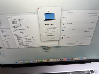 MacBook Pro 16'' 2019 / i7 / 16GB / 512GB SSD / Space Gray - 8