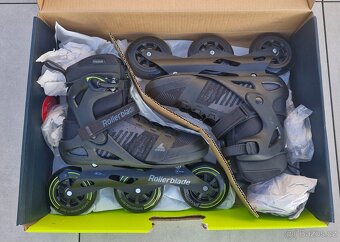 Kolečkové brusle Rollerblade MACROBLADE 110 3WD - 8