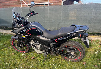 Suzuki DL650 V-Strom XT - 8