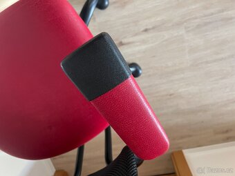 Kancelářská židle SpinaliS ERGONOMIC červená - 8
