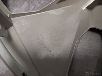 Poklice Vw, 7T0 601 147, NOVÉ - 8