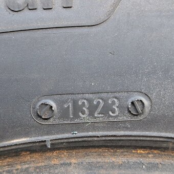 Letní pneu 205/65/16C - 8