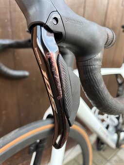 Trek Madone 2025 - 8